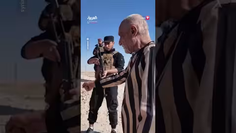 أمهات سوريات يواجهن ضباط نظام الأسد بتهمة قتل أبنائهن