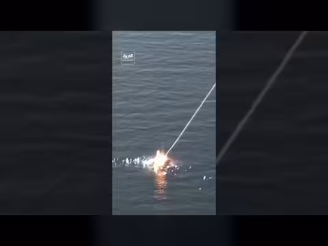 إيران تشترط موافقة مسبقة للمرور في هرمز