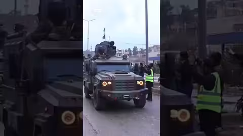 دخول القوات السورية إلى القامشلي تنفيذاً لاتفاق مع قسد