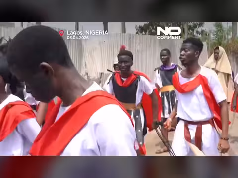 مسيحيون نيجيريون يحيون عيد الفصح بمسيرة في لاغوس