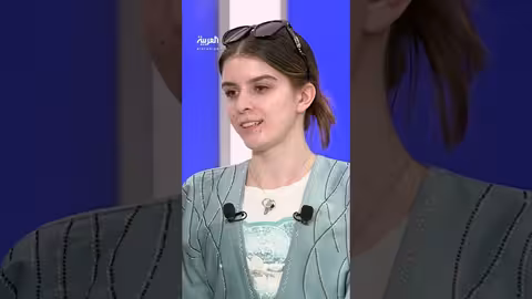 التوأمتان البولنديتان شكران لولي العهد السعودي