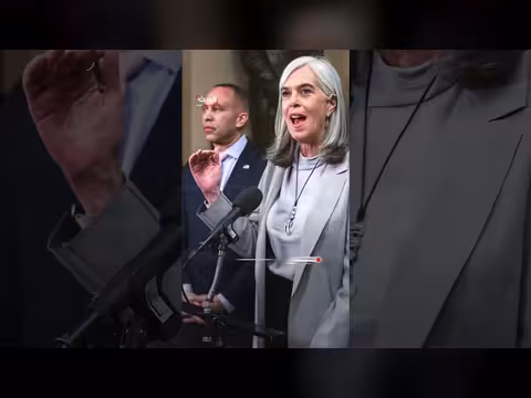 استطلاع: نصف الديمقراطيين قاطعوا خطاب ترمب حول حالة الاتحاد