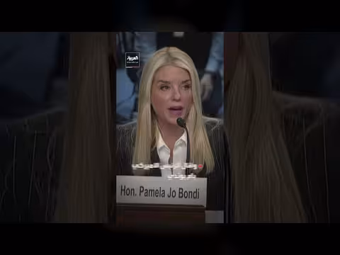 استقالة وزيرة العمل الأمريكية من منصبها