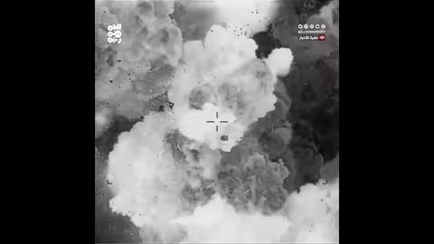 إحصائية: مقتل أكثر من 300 عنصر حوثي بالضربات الأمريكية