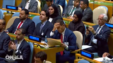 أمير قطر ينتقد إسرائيل أمام الأمم المتحدة ويصف اعتداءها إرهاب دولة