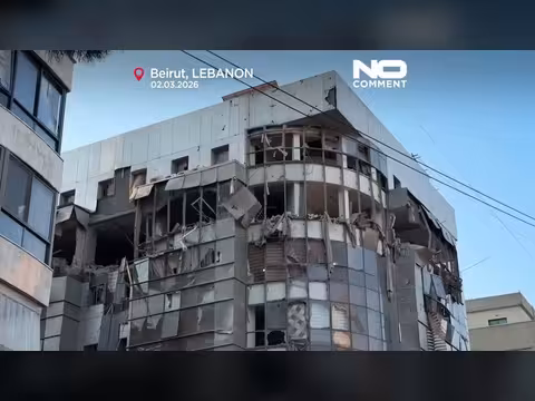 غارات إسرائيلية على بيروت ومناطق لبنانية تقتل 31 شخصاً بعد هجمات حزب الله