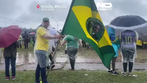 صاعقة تضرب أنصار بولسونارو في البرازيل