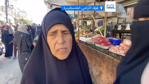 غزة: وفرة في السلع الكمالية ونقص حاد في الأساسيات