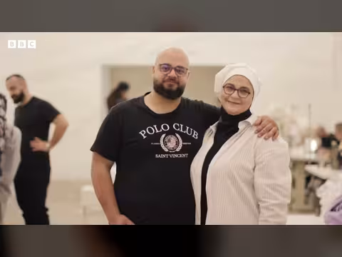 كيف أصبحت الوسائد رمزًا للأمل في لبنان؟