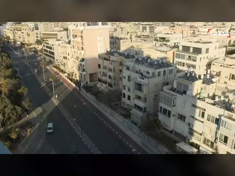 دوي صافرات الإنذار في تل أبيب وبيروت بعد إطلاق صواريخ من إيران