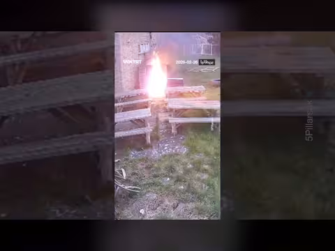 بريطانيا: الشرطة تعتقل مهاجماً بعد إلقاء قنابل يدوية على مركز إسلامي