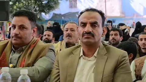 عالي فوق السحب | ملاك فتحي من حفل مدراس صناع الأوائل - صنعاء