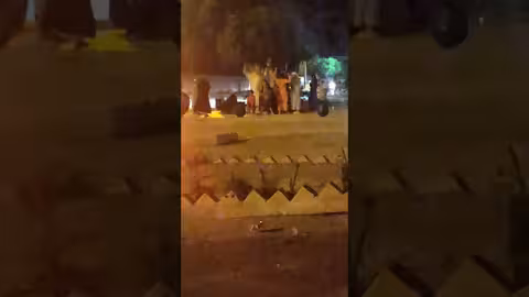 عاجل لحظة هروب الناس من الزلزال هزة أرضية تضرب جميع مناطق المغرب بدرجة 6. 8