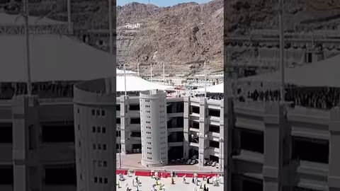 توافد الحجاج على منشأة الجمرات: طاقة استيعابية تتجاوز 300 ألف حاج/ساعة