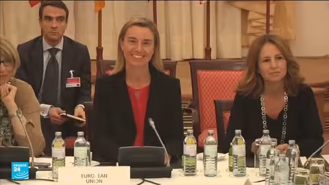 مفاوضات جنيف: هل هي فرصة أخيرة لإنقاذ الاتفاق النووي مع إيران؟