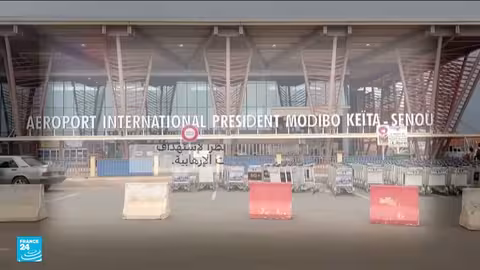 فرنسا تدعو رعاياها لمغادرة مالي بسبب تدهور الأوضاع الأمنية