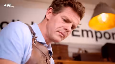 صيادو التحف الأثرية: ترميم مرآة فرنسية - الحلقة 8