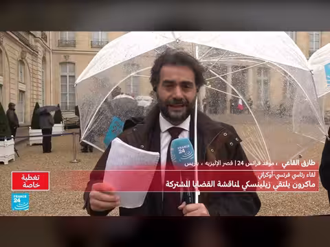 ماكرون يستقبل زيلينسكي في باريس