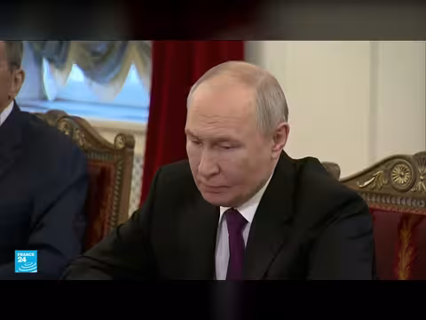 إيران تتهم أمريكا بإفشال المفاوضات وترامب يناقش مضيق هرمز