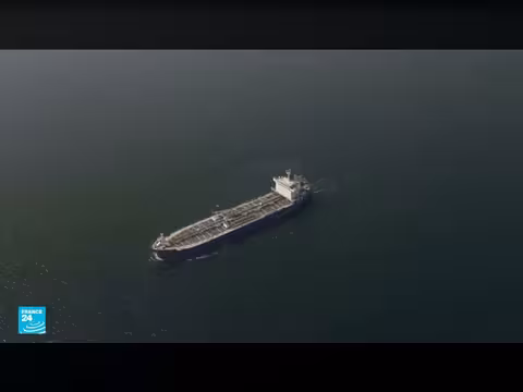 الولايات المتحدة تفرض حصارًا على حركة الملاحة الإيرانية في الخليج