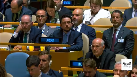 الملك عبد الله يدعو لإنهاء الصراع الإسرائيلي الفلسطيني وتحقيق حل الدولتين