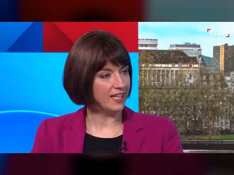 بريطانيا ترفض طلبًا أمريكيًا بشأن ضربة محتملة لإيران