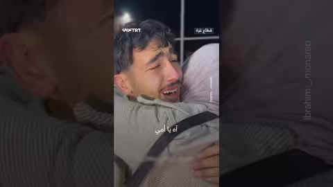 دموع الحزن تغلب فرحة العودة