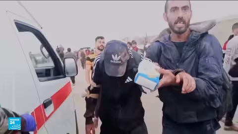 ترمب يطرد مقاولاً بسبب خدش في حديقة الورود بالبيت الأبيض.