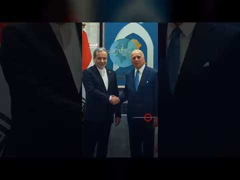 وزير الخارجية الإيراني يزور العراق وسط حملة اعتقالات