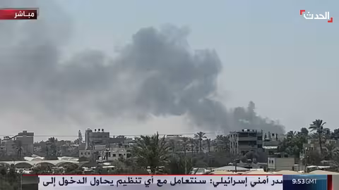 قصف إسرائيلي مستمر على دير البلح في غزة