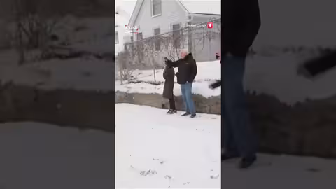 إدارة الهجرة تداهم منزلاً في مينيسوتا وسط هتافات