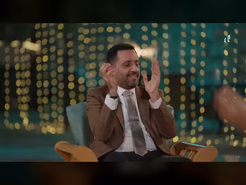 إضحك على الأيام بصوت الفنان آدم سيف