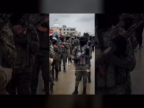 وفد حماس يصل القاهرة لمناقشة المرحلة القادمة بغزة