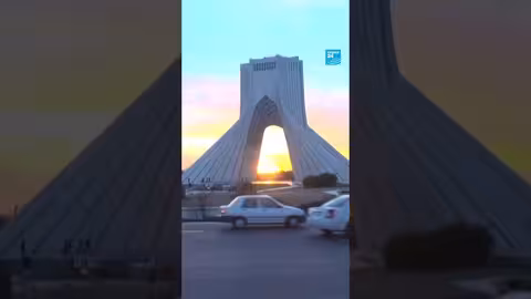 سلطة المرشد الأعلى في إيران: نظرة على هياكل الحكم