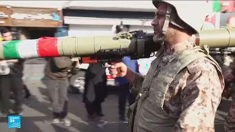 مفاوضات إيران والولايات المتحدة: خلافات حول جدول الأعمال وتصعيد محتمل