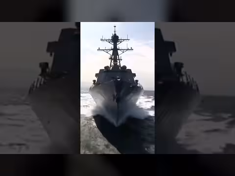 محاكاة عملية احتجاز سفينة توسكا الإيرانية