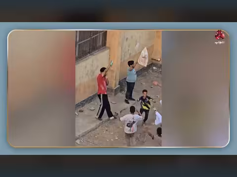 أطفال يسرقون الأضواء من نجوم كرة القدم
