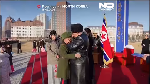 كوريا الشمالية تكرم قتلى من جنودها شاركوا في القتال بأوكرانيا