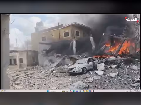 غارات إسرائيلية مكثفة على بلدة حناوية