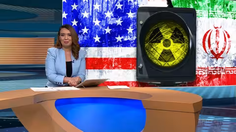 رفع علم فلسطين في مهرجان الطماطم بإسبانيا.