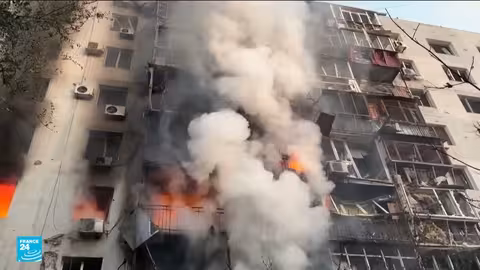 تصعيد القتال بين روسيا وأوكرانيا... تبادل القصف بالمسيرات