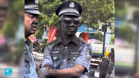 كرنفال الوحل في الصين: طقوس تقليدية لقبيلة لوا