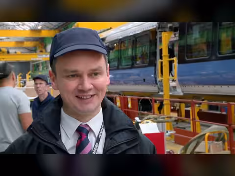 صناعة الابتكار: أجهزة سمع وقطارات ودمى الظل