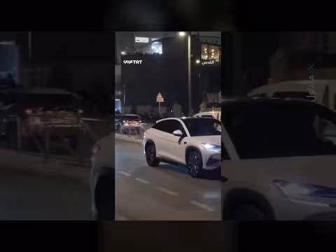 قمع الاحتلال لمصلين قرب الأقصى