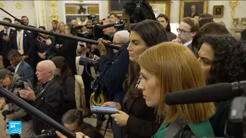 ترامب يعد بدعم سوريا بعد لقاء تاريخي مع أحمد الشرع