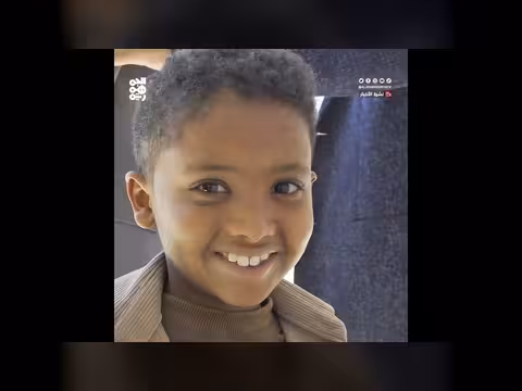 الخلية الإنسانية في تعز توزع كسوة العيد على 2059 يتيمًا