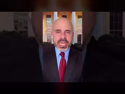 الدستور يلزم ترمب بوقف العمليات العسكرية