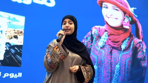 ماريا قحطان - عادك إلا صغير