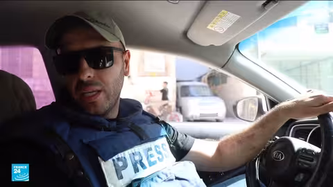 إصابة صحفي فلسطيني برصاص قناص إسرائيلي أثناء تغطيته تقريراً