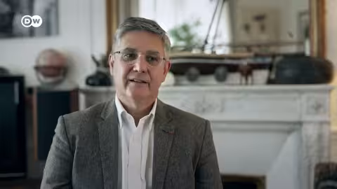 سيف الإسلام القذافي: عودة مثيرة للجدل إلى السلطة